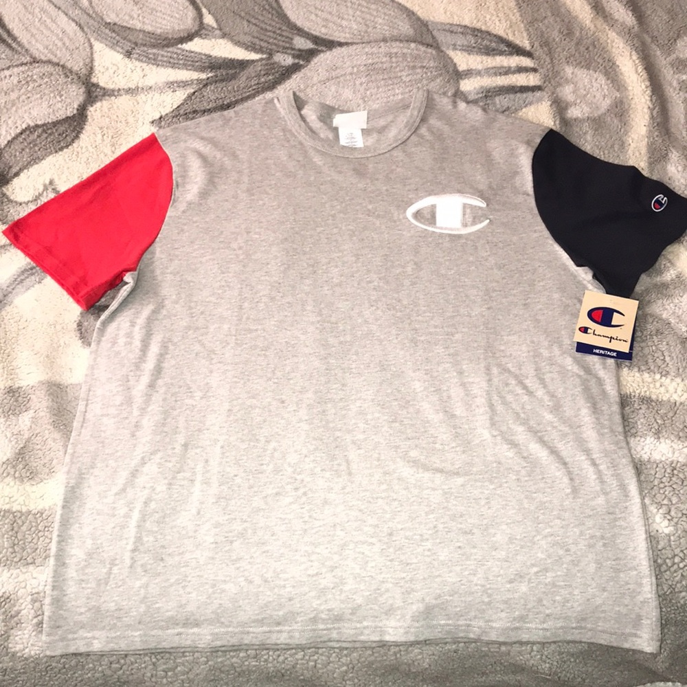 Champion Men’s Tee🆕